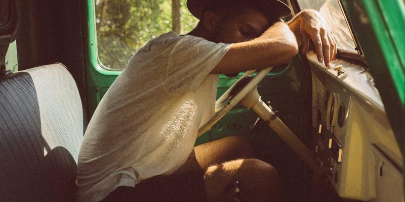 告别纸上谈兵：场景模拟如何重塑IT、商务与设计领域的职业技能培训